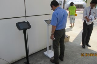 iPad-floor-stand