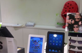iPad_卓上_固定_ケース_店舗