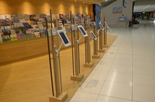 iPad_新千歳空港_エグゼクティブ・フレキシブルスタンド